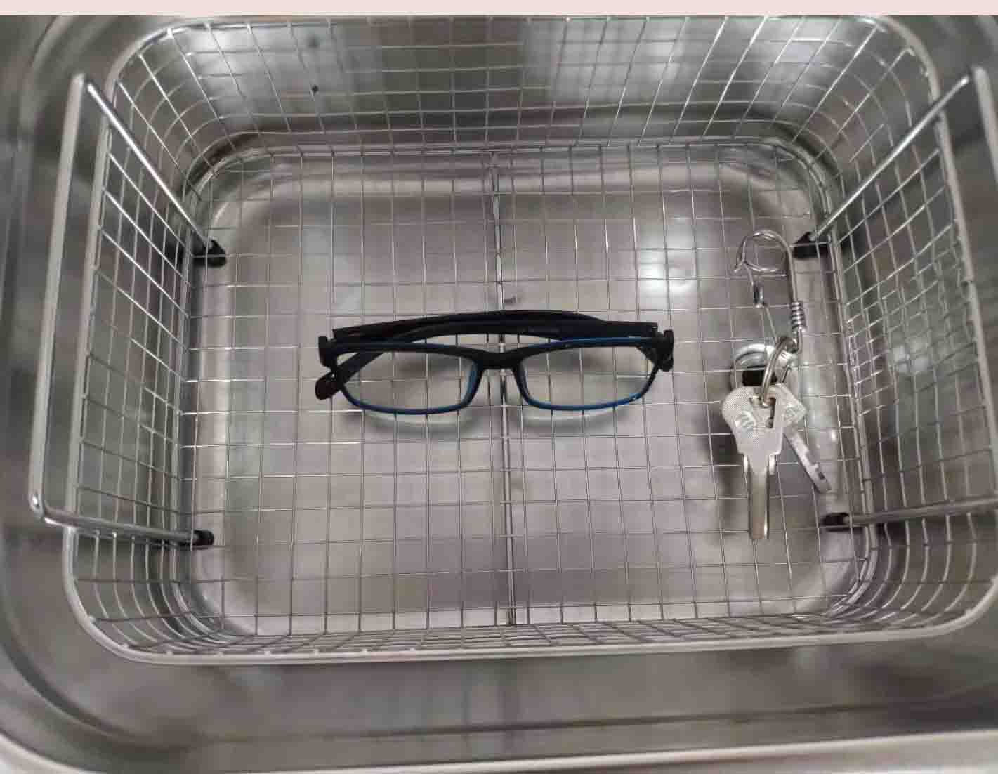 眼镜清洗
